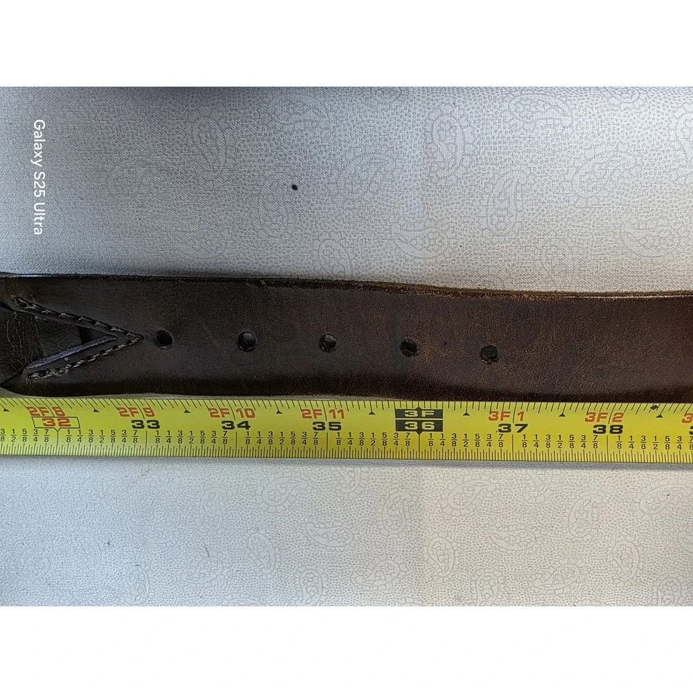 The Unbranded Brand unisex brown